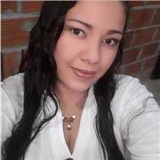 Normalista con experiencias en dominio de grupo en los grados de transición y básica primaria, creativa con mucho amor y profesionalismo al momento de enseñar y compartir mis conocimientos con los niños